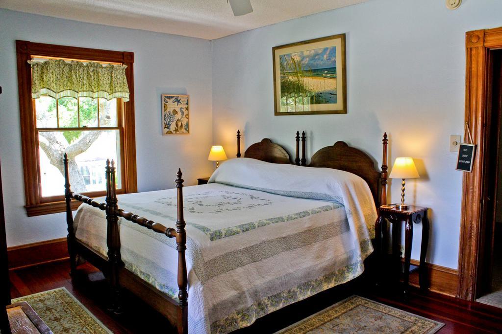 Night Swan Intracoastal Bed & Breakfast New Smyrna Beach Ngoại thất bức ảnh