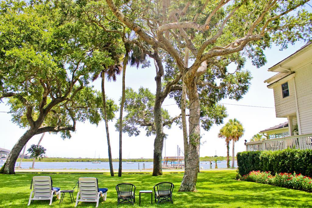 Night Swan Intracoastal Bed & Breakfast New Smyrna Beach Ngoại thất bức ảnh